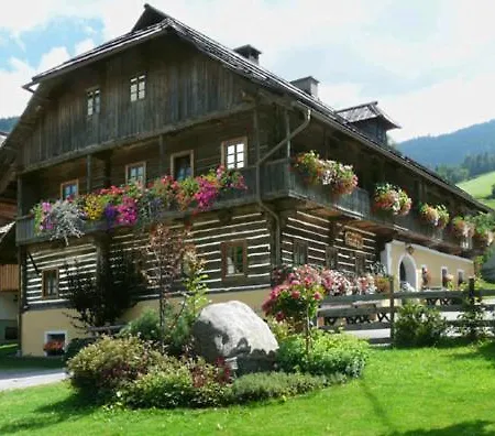 Skihomes Ottingerhof In -ski Out Bad Kleinkirchheim