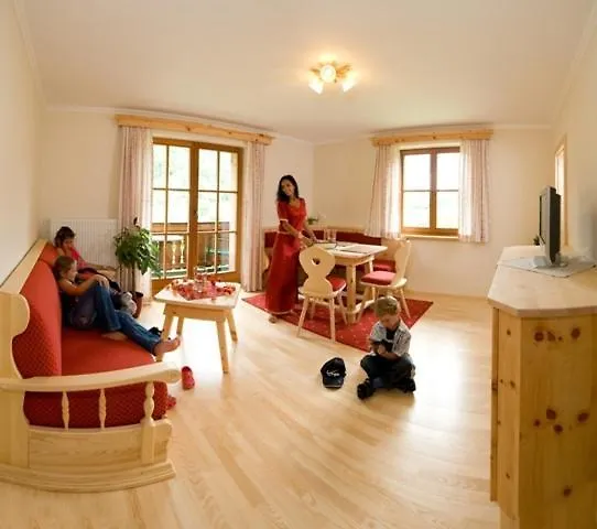 Bad Kleinkirchheim Skihomes Ottingerhof Ski In -Ski Out Apartments *